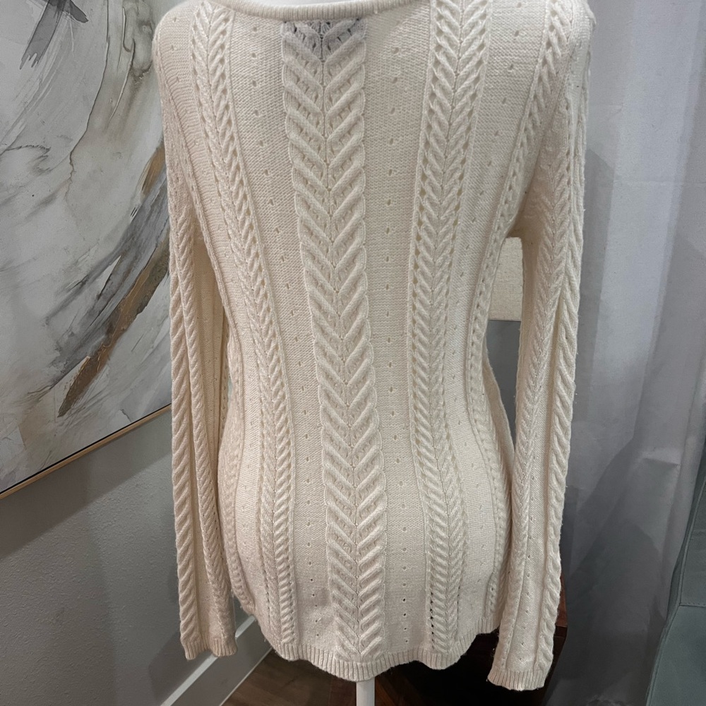 Elegant Cream Cable Knit Sweater